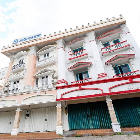Oyo 2298 Jebres House Syariah Hotel Solo Eksteriør billede